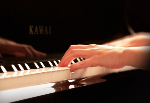 卡瓦依钢琴KU-C2